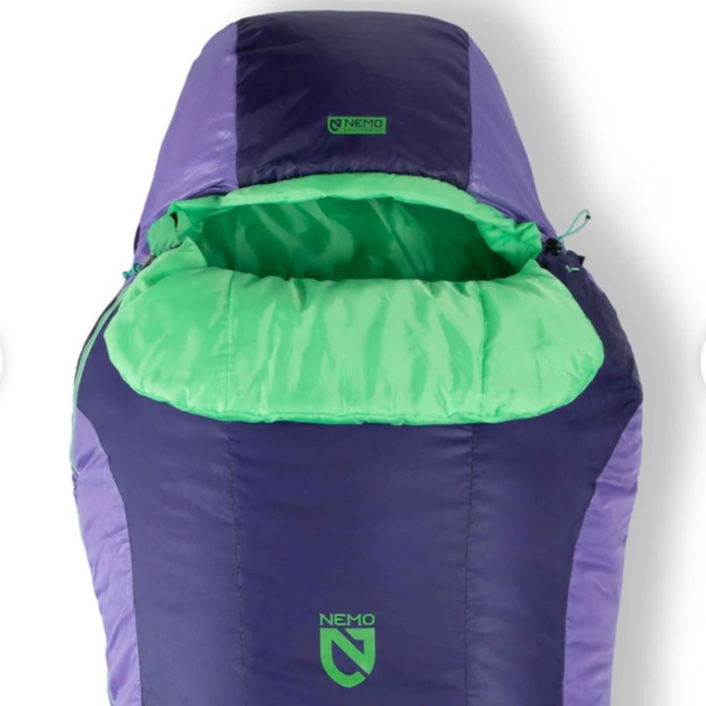 Woman’s Regular NEMO 20 Degree Sleeping Bag